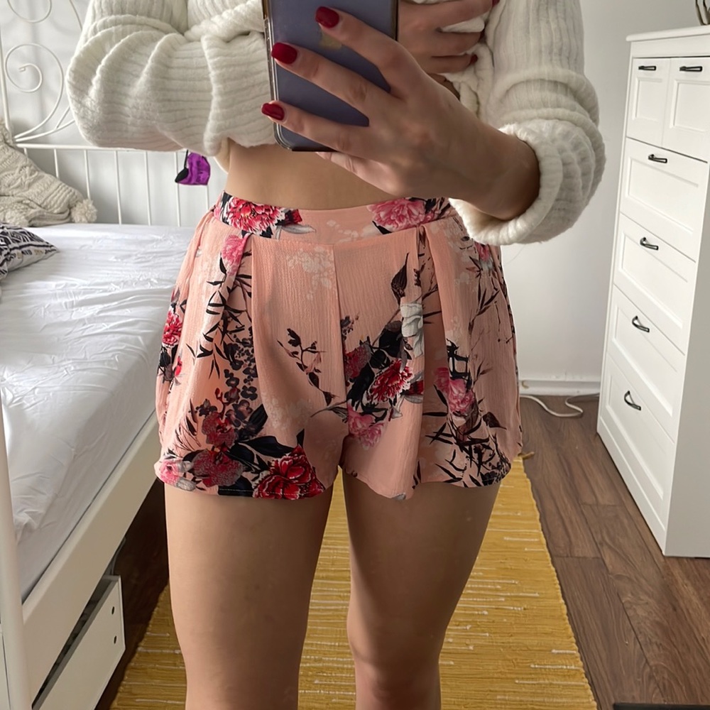 Flower shorts